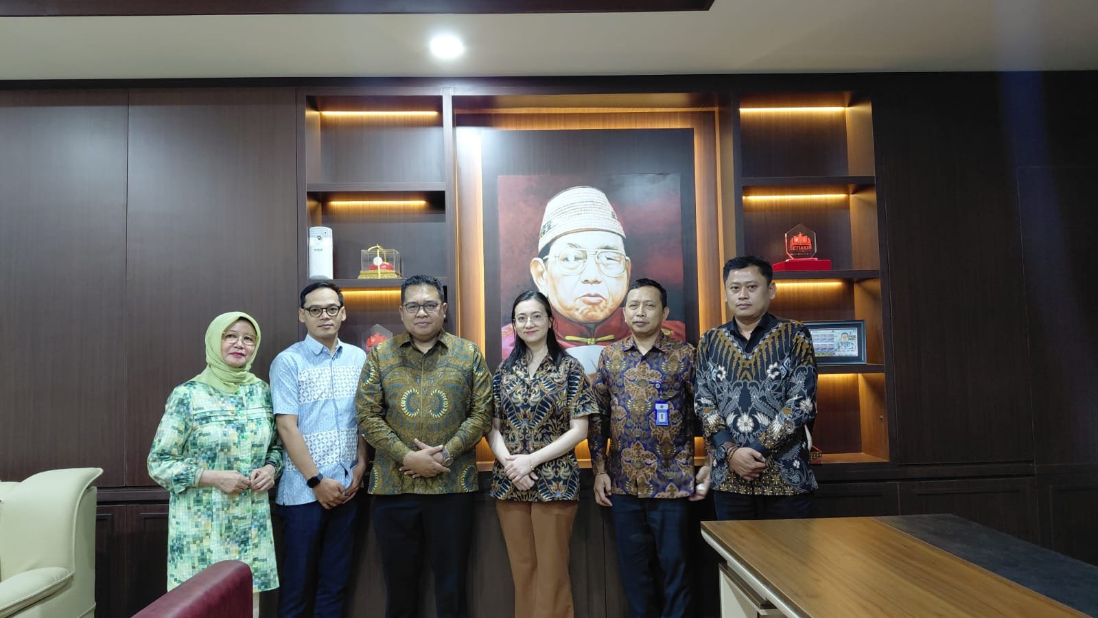 Silaturahmi Pengurus STIKIN dengan Kapusbimdik Khonghucu Kemenag, Perkuat Sinergi Pendidikan dan Pembinaan Khonghucu